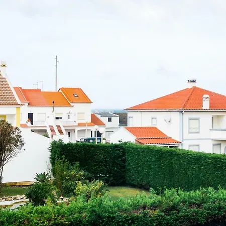Apartment Family House In Baleal *