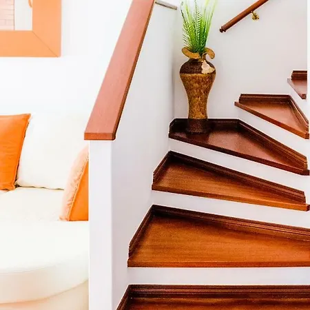 Family House In Baleal * Ferrel (Leiria)